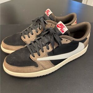 Jordan 1 Low Travis Scott Mocha - Used, Not Authenticated